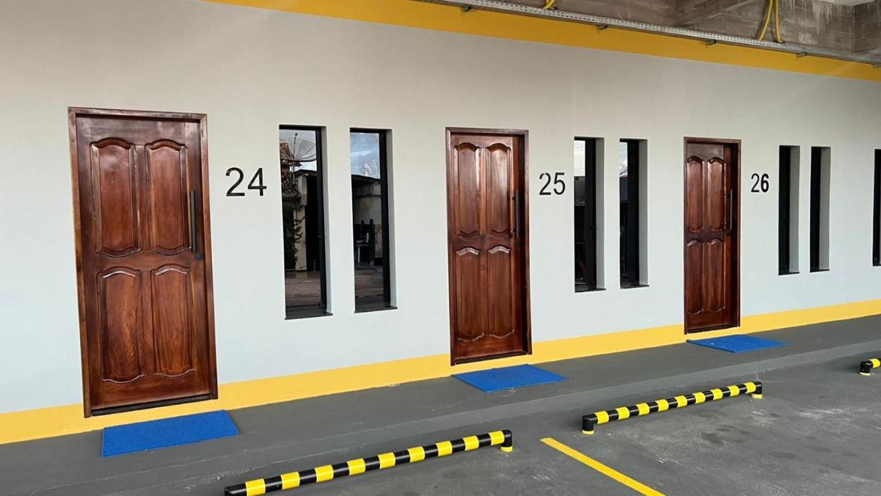 Hotel Mao Branca Capitao Poco 外观 照片